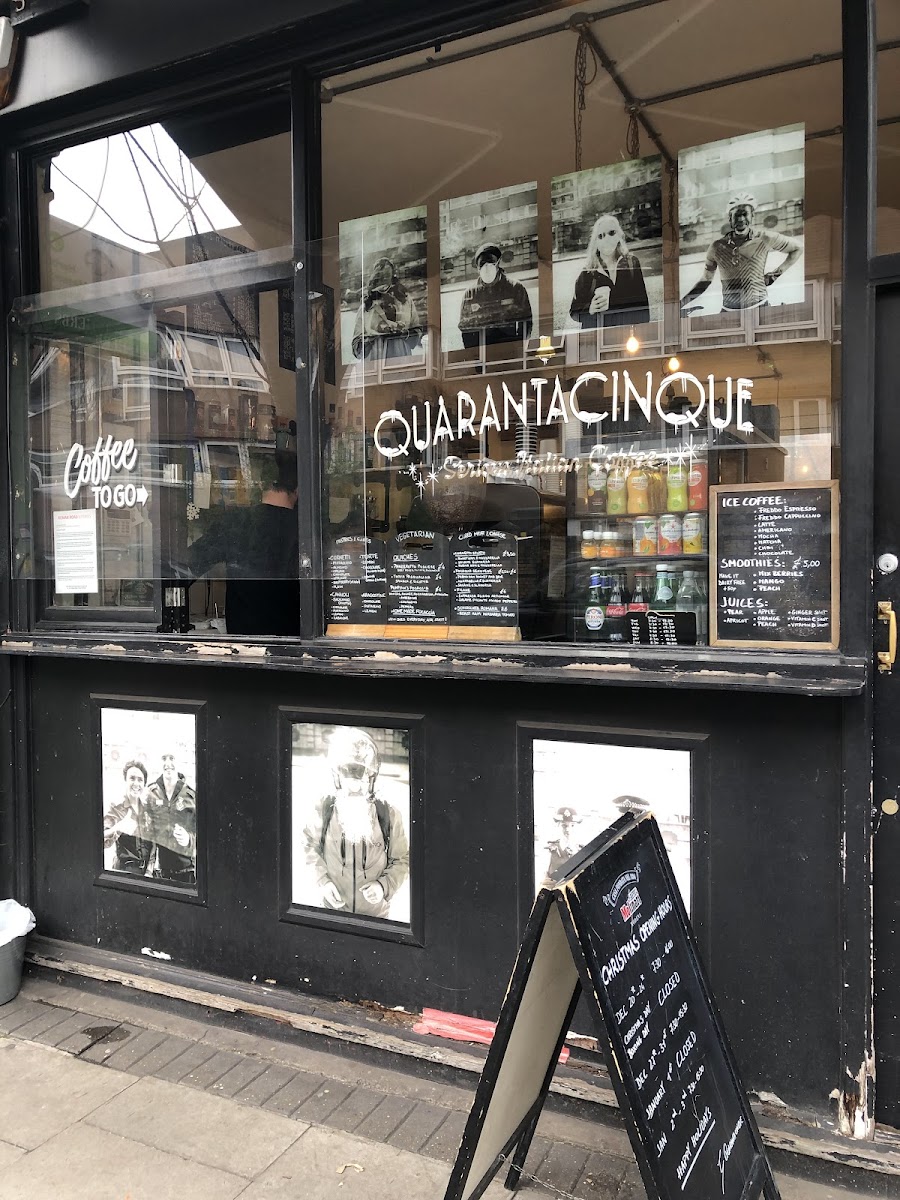 Quarantacinque Bethnal Green